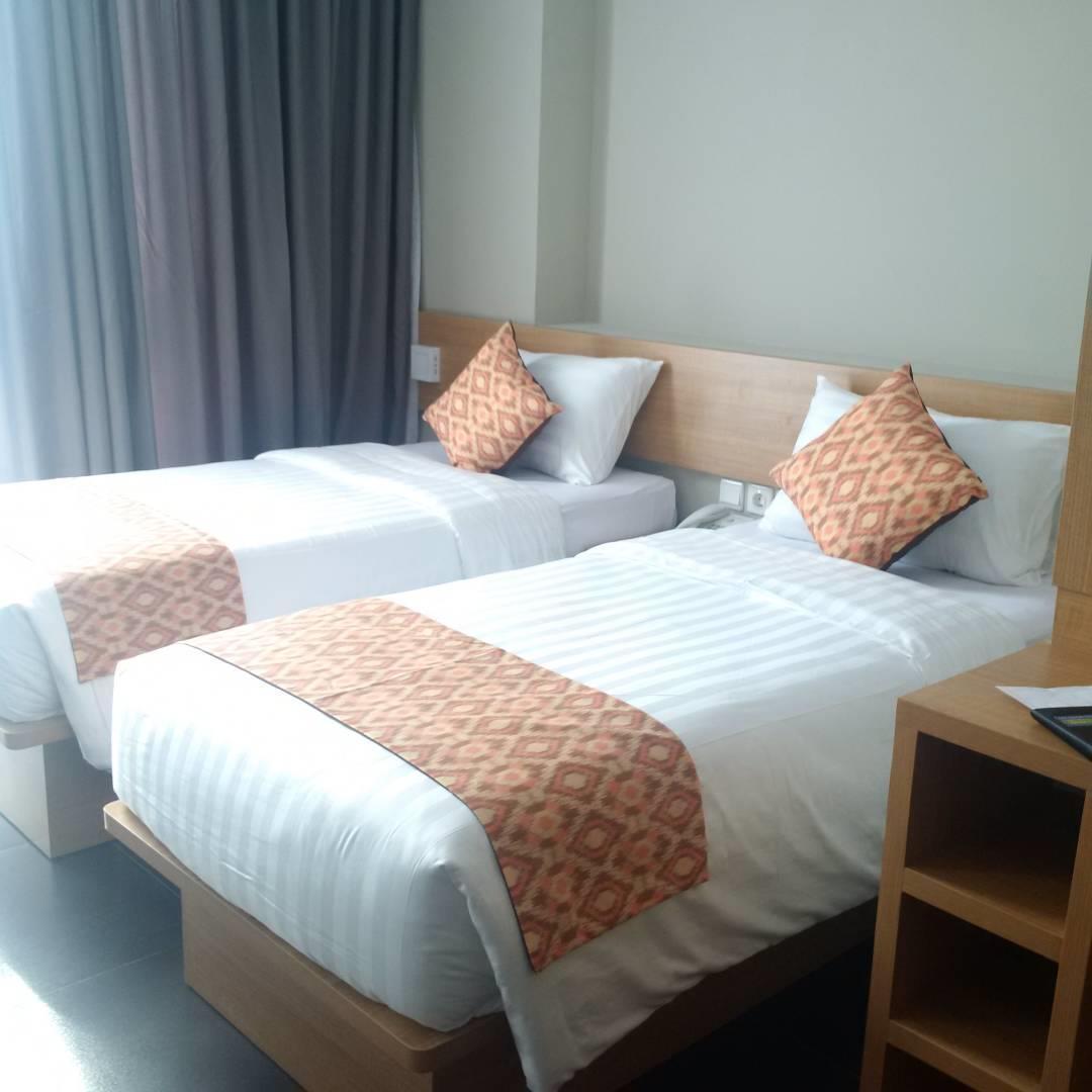 Maple Hotel Grogol Jakarta Luaran gambar