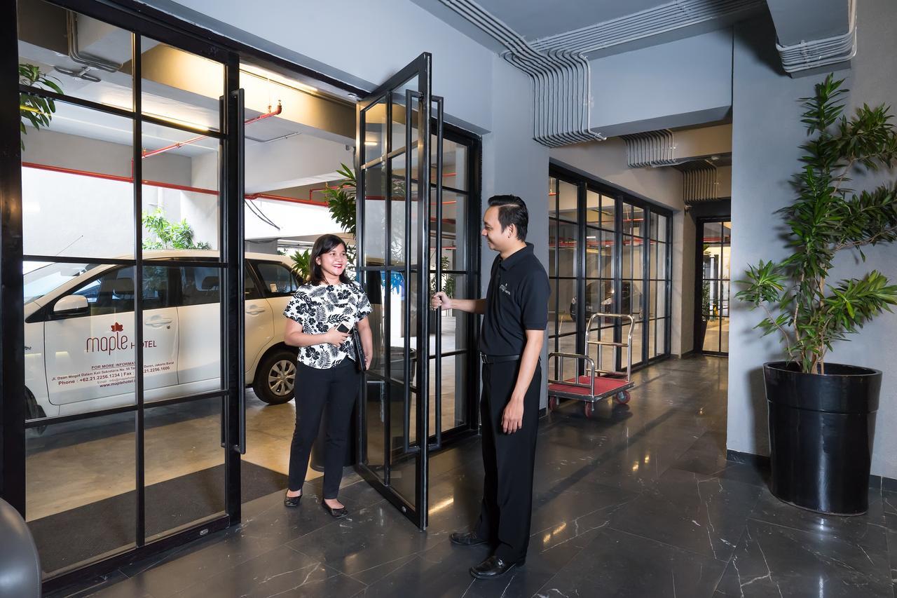 Maple Hotel Grogol Jakarta Luaran gambar